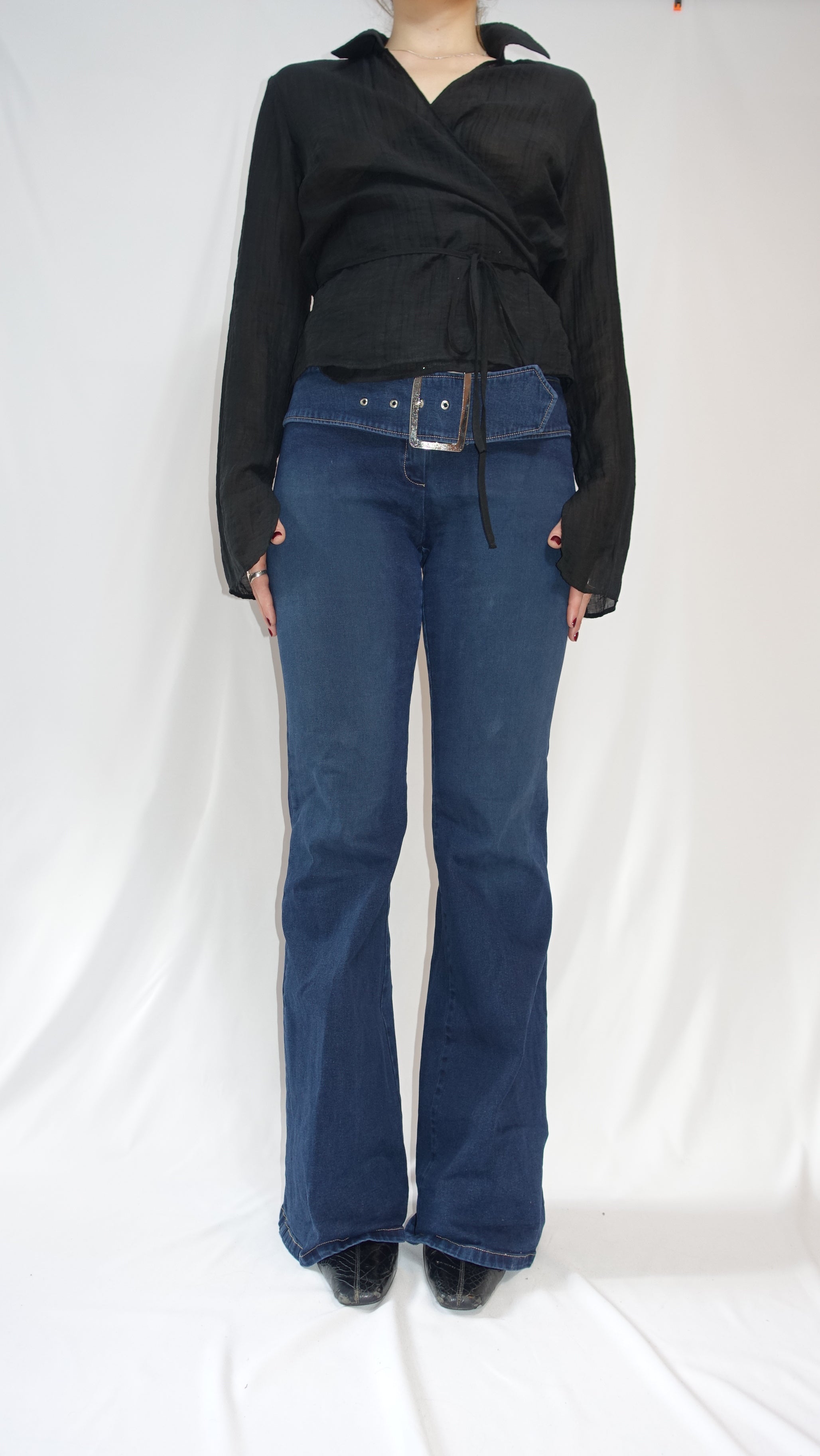 Bootcut Jeans With Buckle Belt